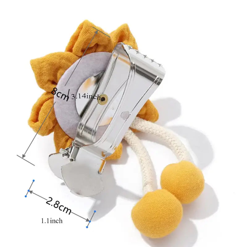 Cute Sunflower Cartoon Curtain Clip in Cotton Hemp Design