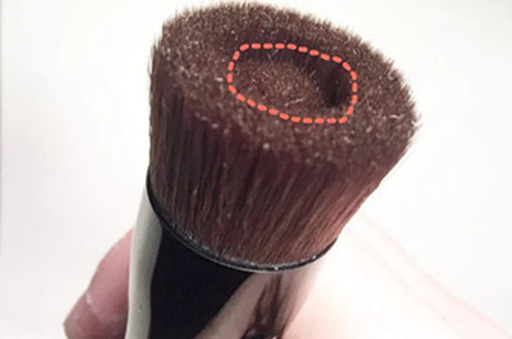 Ash Wood Contour Foundation Brush